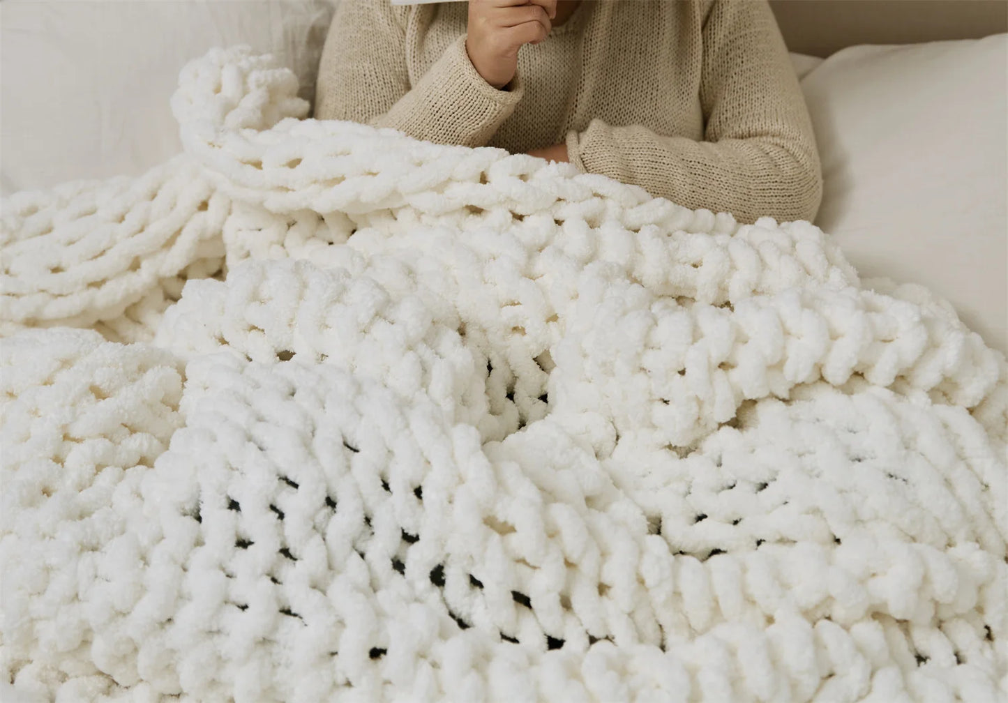 Cozy BigKnit Blanket